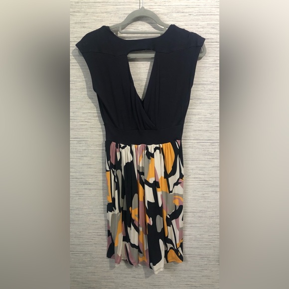 WRAP LOOK DRESS, MULTI PRINT - Picture 3 of 10